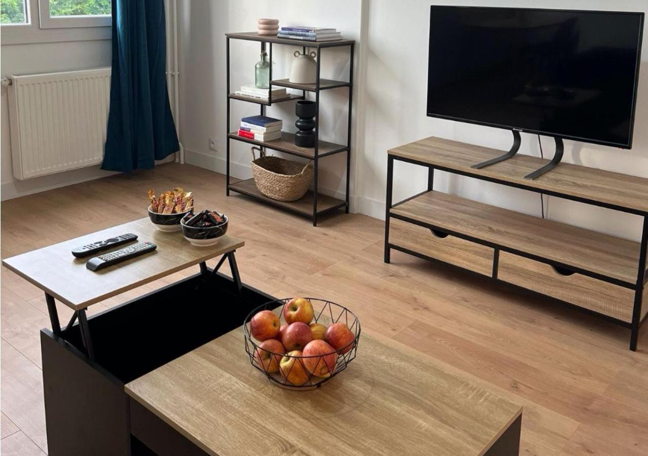 Apartamento Le Montreuillois ! Parking Prive Et Metro A Proximite Exterior foto